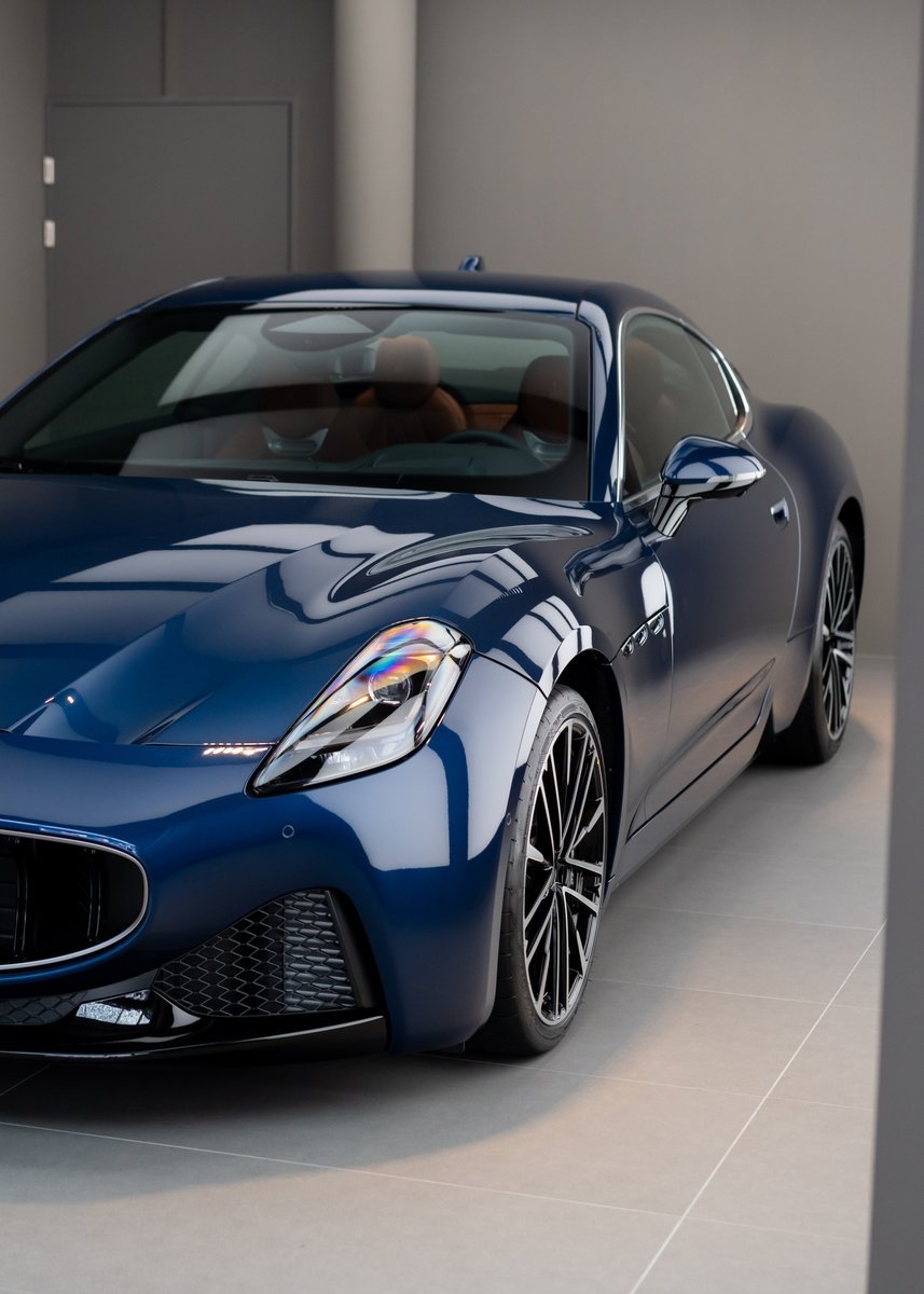 MASERATI GranTurismo Modena Automatica - Blu Modena, Petrol, New car, Automatic - 3
