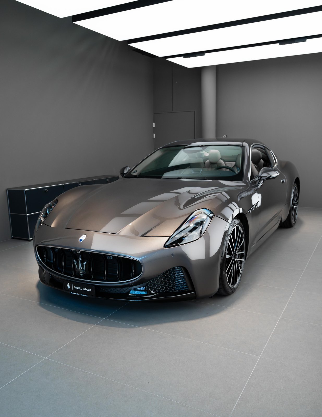 MASERATI GranTurismo Modena Automatica - Grigio Maratea, Essence, Voiture nouvelle, Automatique - 3