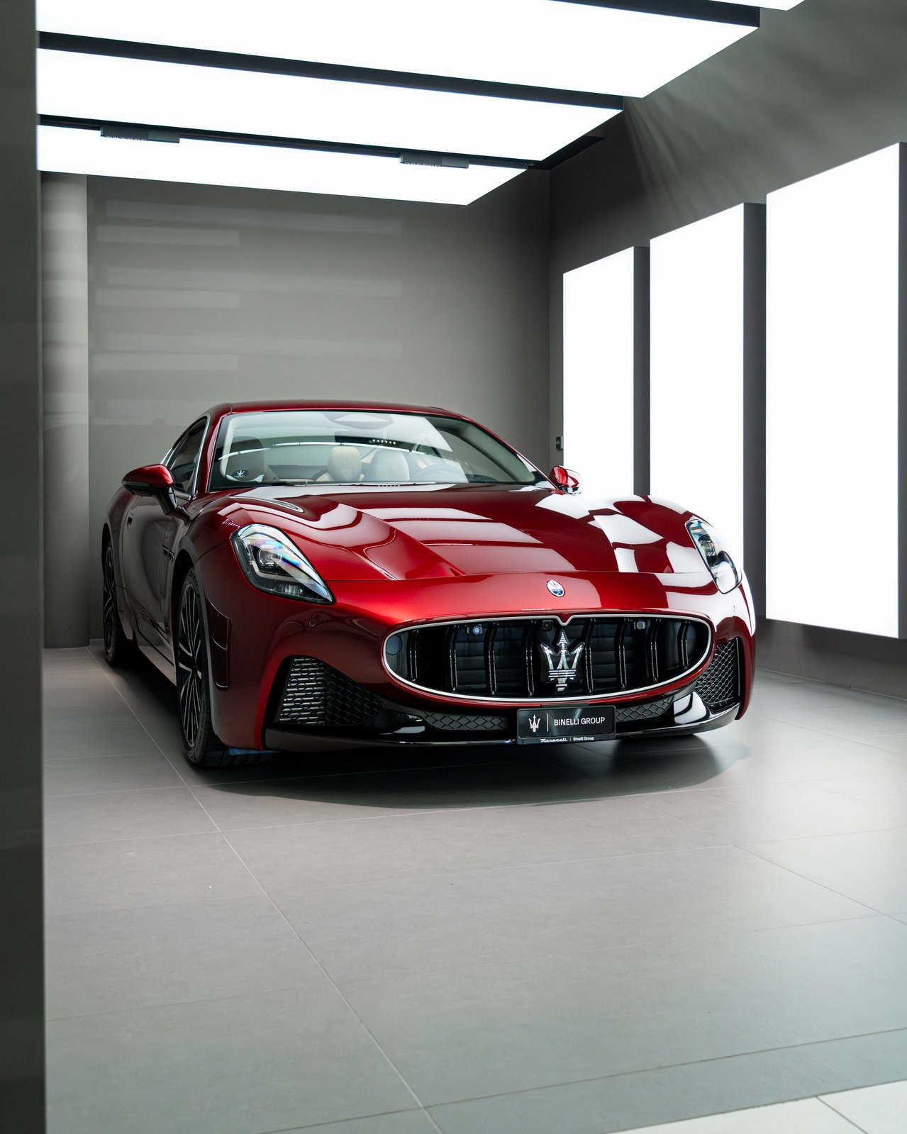 MASERATI GranTurismo Modena Automatica - Rosso Velluto FUORI, Benzina, Auto nuove, Automatico - 2
