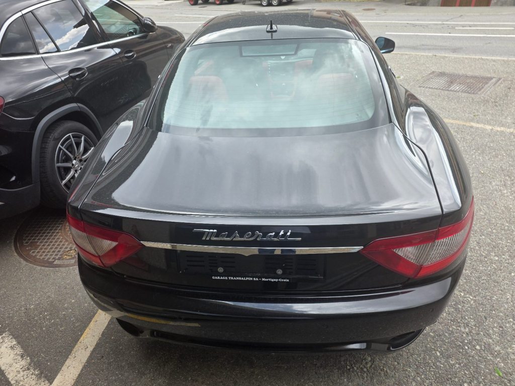 MASERATI GRANTURISMO 4.2 V8, Benzin, Occasion / Gebraucht, Automatik - 5