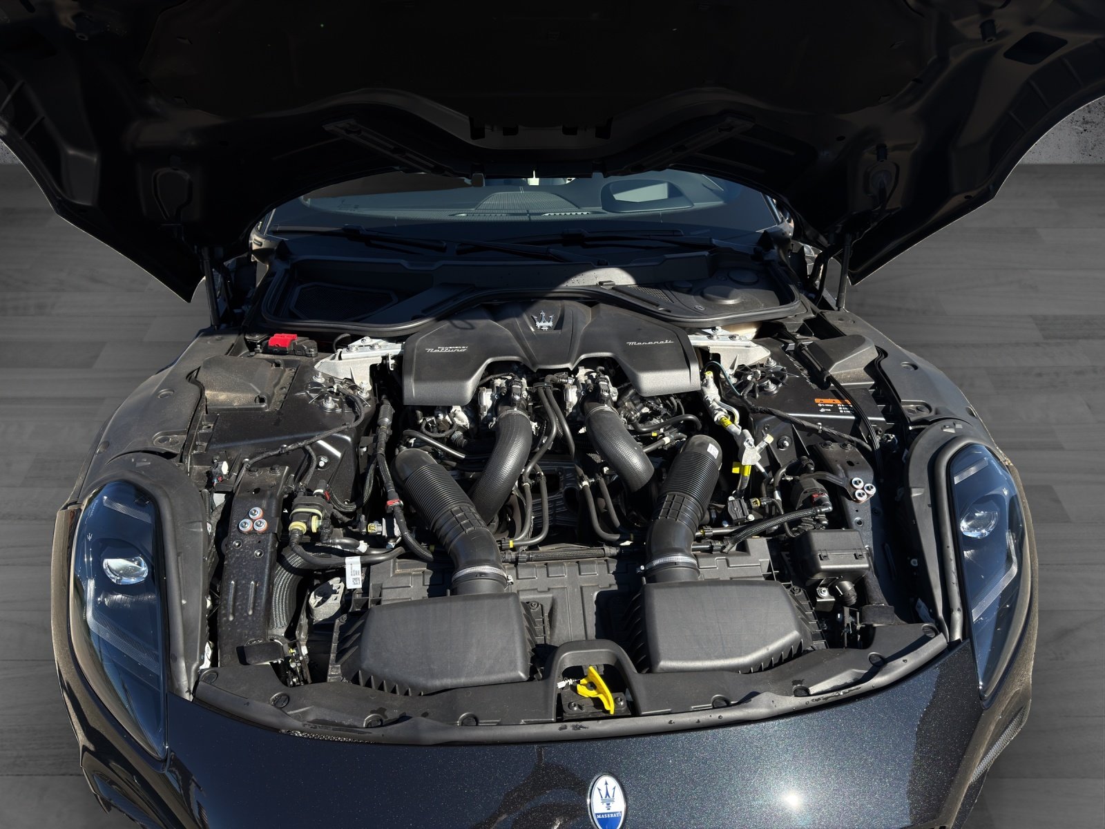 MASERATI Granturismo 3.0 V6 Trofeo, Benzin, Occasion / Gebraucht, Automatik - 6