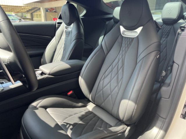 MASERATI GranTurismo Modena, Occasion / Gebraucht, Automat - 5