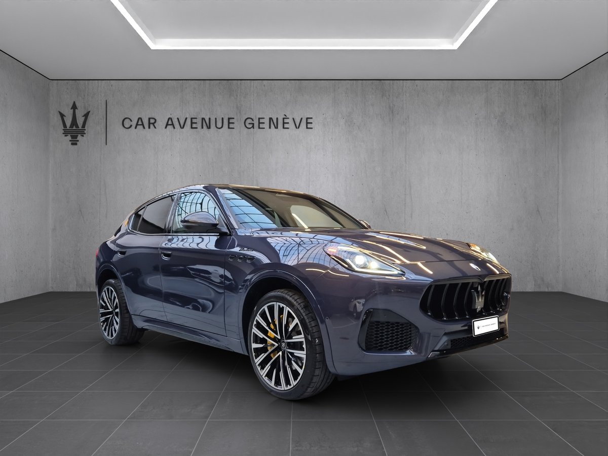 MASERATI Grecale 2.0 Hybrid Modena LUMINA