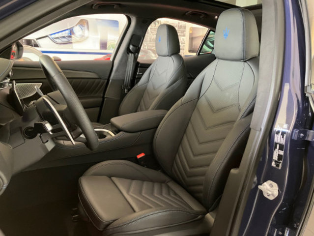 MASERATI Grecale 3.0 Trofeo, Neuwagen, Automatik - 7