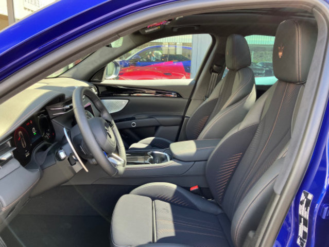 MASERATI Grecale Folgore 105kWh, Voiture de démonstration, Automatique - 6