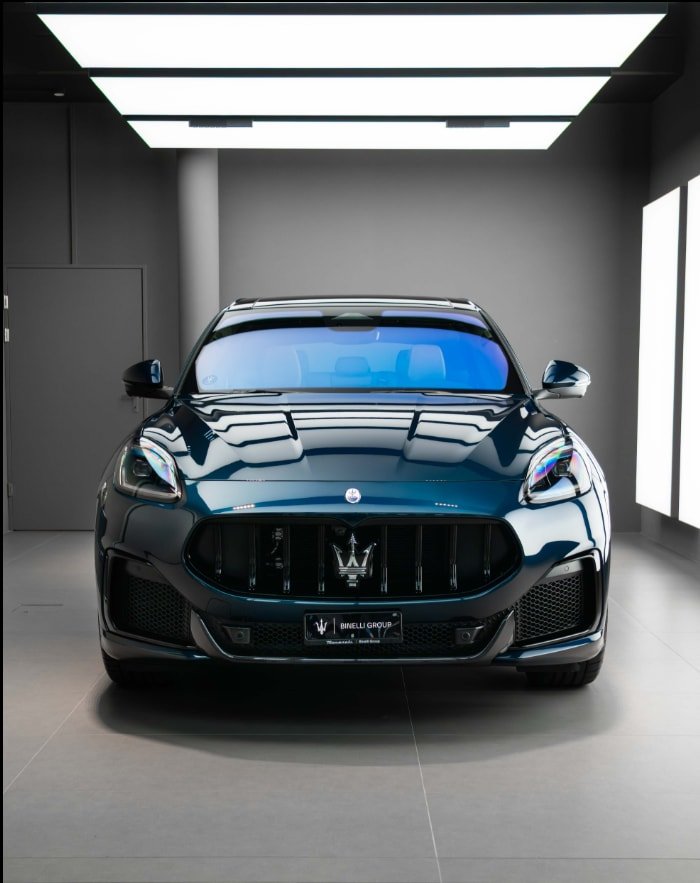 MASERATI Grecale 3.0 Trofeo Automatica - Blu Royale FUORISERIE