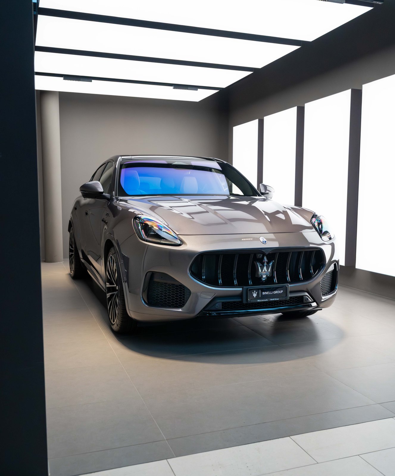 MASERATI Grecale 2.0 MHEV Modena Hybrid Automatica, Mild-Hybrid Benzin/Elektro, Neuwagen, Automatik - 3