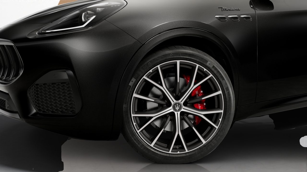 MASERATI Grecale 2.0 Hybrid Modena 21" Skyhook Sky, Mild-Hybrid Benzin/Elektro, Occasion / Gebraucht, Automatik - 7