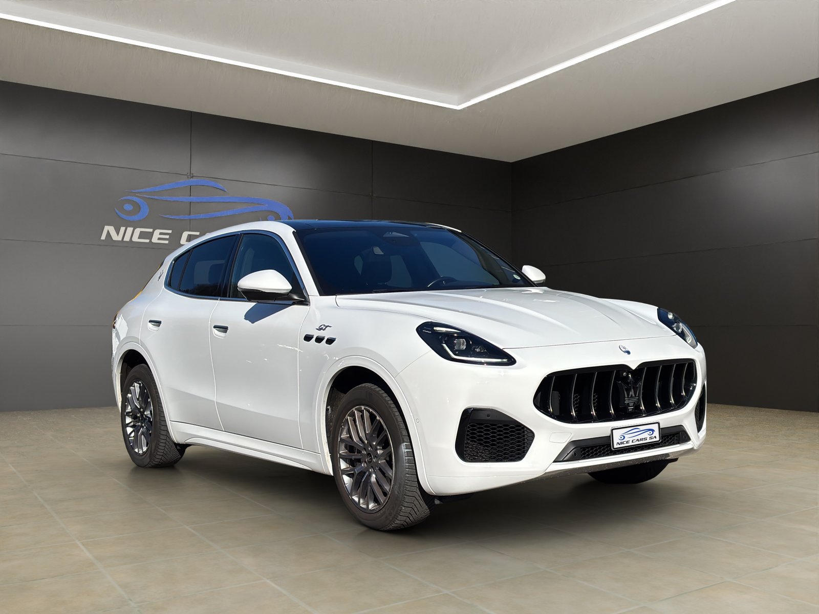 MASERATI Grecale 2.0 MHEV GT Hybrid Automatica, Mild-Hybrid Petrol/Electric, Second hand / Used, Automatic - 2