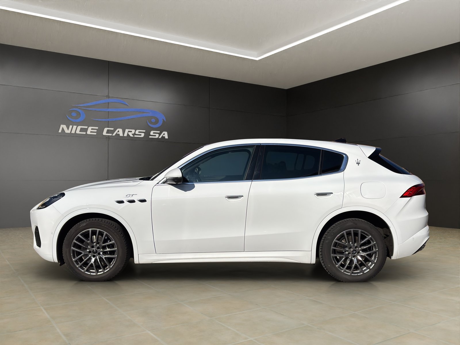 MASERATI Grecale 2.0 MHEV GT Hybrid Automatica, Mild-Hybrid Petrol/Electric, Second hand / Used, Automatic - 5
