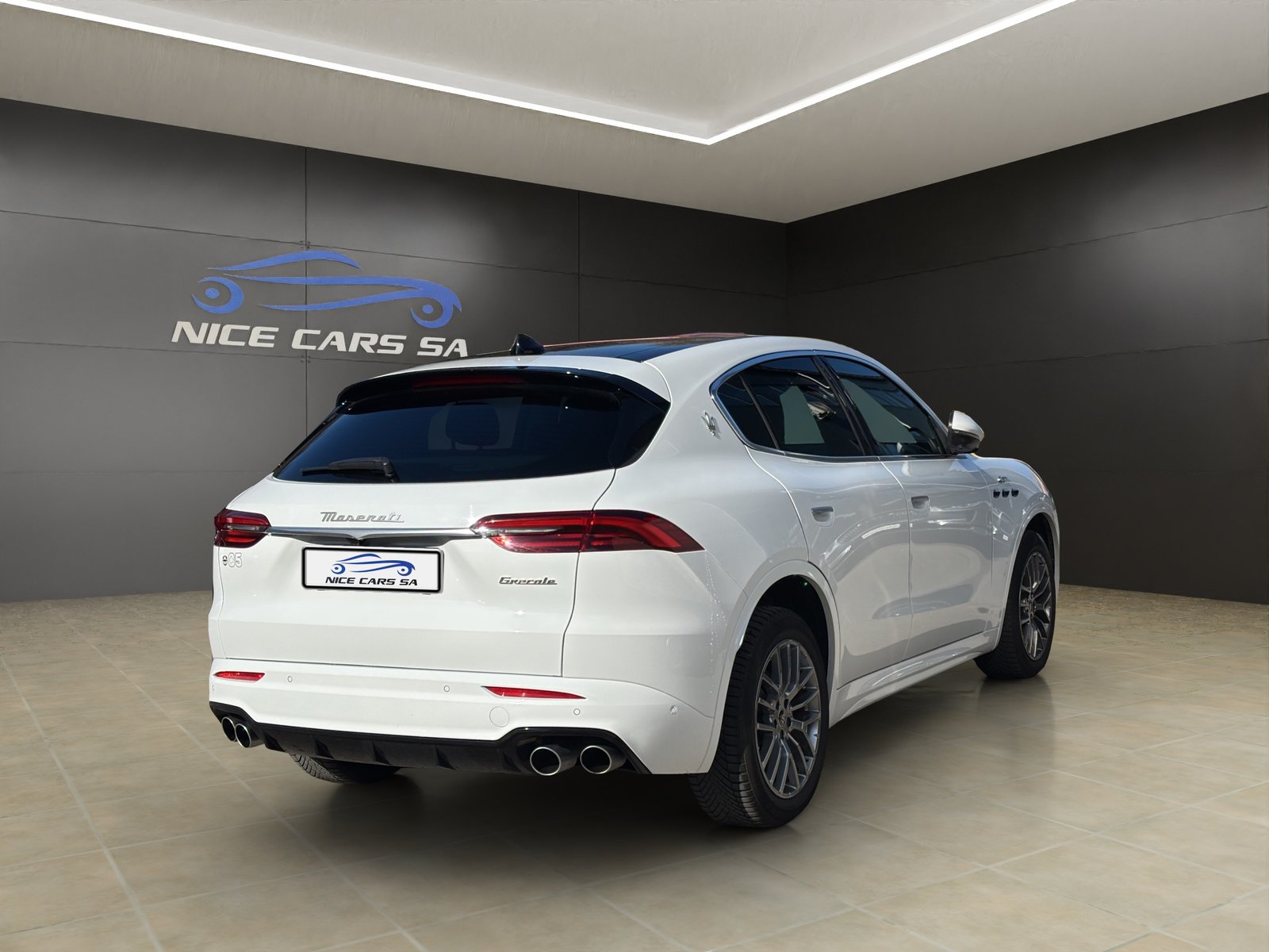 MASERATI Grecale 2.0 MHEV GT Hybrid Automatica, Mild-Hybrid Petrol/Electric, Second hand / Used, Automatic - 7