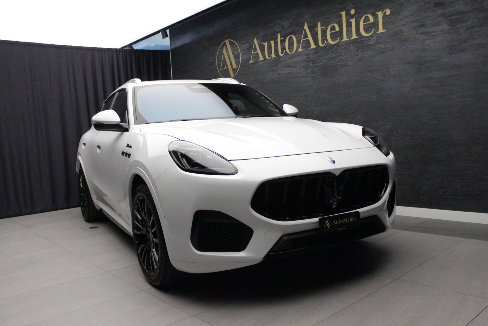 MASERATI Grecale 2.0 MHEV Modena Hybrid Automatica, Mild-Hybrid Petrol/Electric, Second hand / Used, Automatic - 3