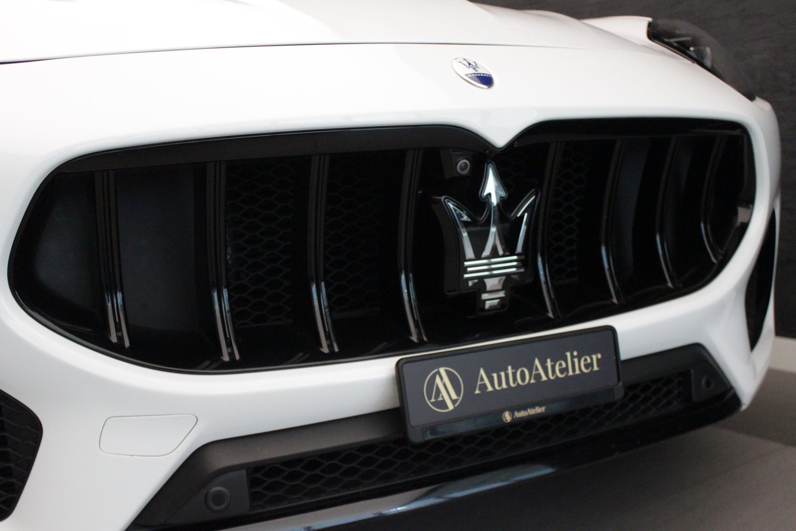MASERATI Grecale 2.0 MHEV Modena Hybrid Automatica, Mild-Hybrid Petrol/Electric, Second hand / Used, Automatic - 5
