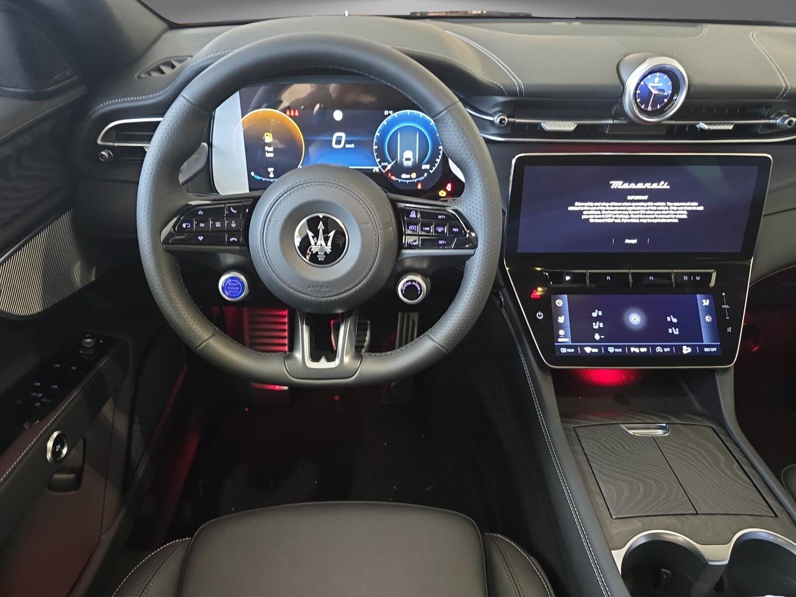 MASERATI Grecale 2.0 Hybrid Modena, Mild-Hybrid Petrol/Electric, Second hand / Used, Automatic - 7
