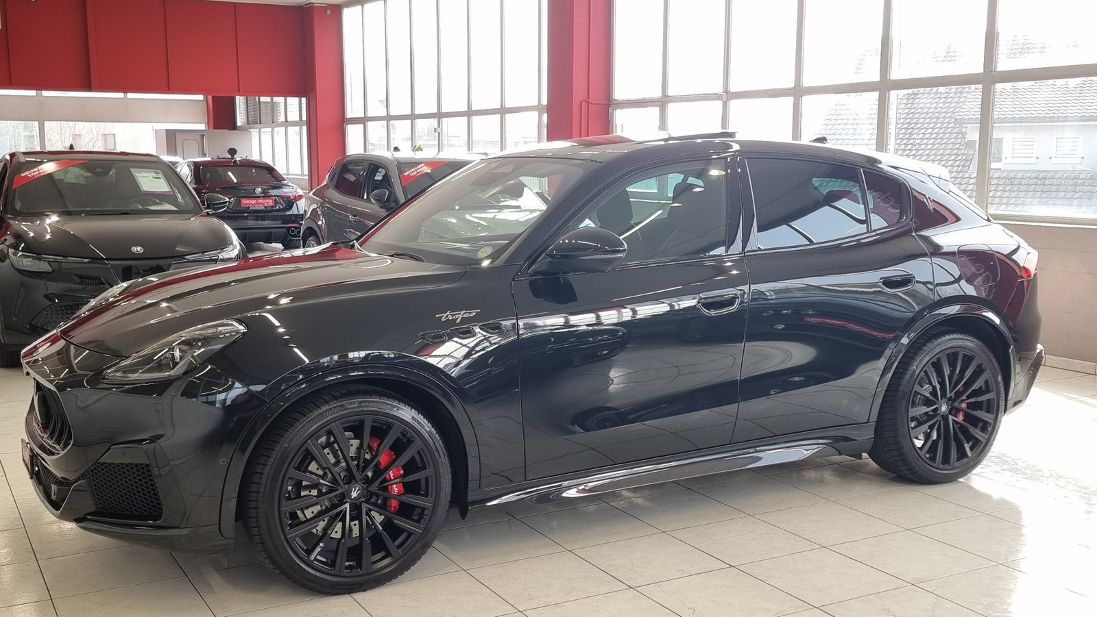 MASERATI Grecale 3.0 V6 Trofeo, Petrol, Ex-demonstrator, Automatic - 2