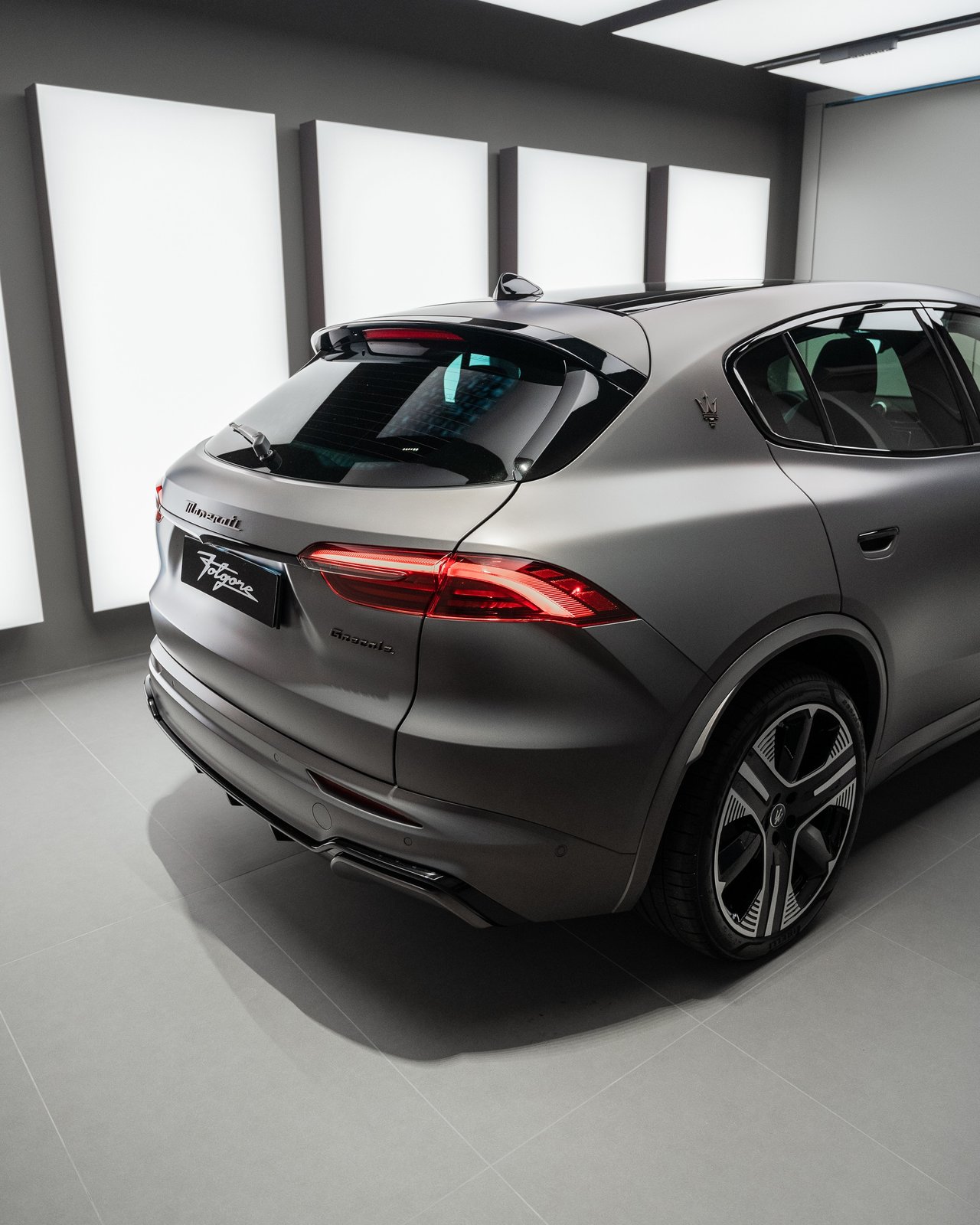 MASERATI Grecale Folgore 105kWh - Rame Folgore Opaco - 0.00% Leasing , Electric, New car, Automatic - 3