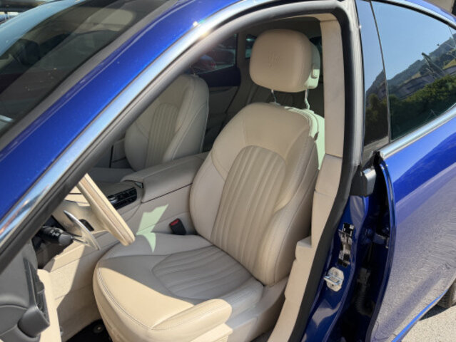 MASERATI Levante S 3.0V6 GranSport, Second hand / Used, Automatic - 5