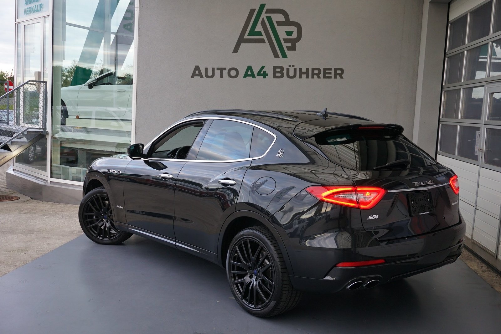 MASERATI Levante S 3.0 V6 Bi-Turbo Gran Sport 430PS 4WD, Benzin, Occasion / Gebraucht, Automatik - 6