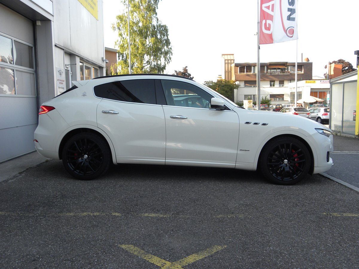 MASERATI Levante S 3.0 V6 GranSport Automatica, Benzin, Occasion / Gebraucht, Automatik - 3