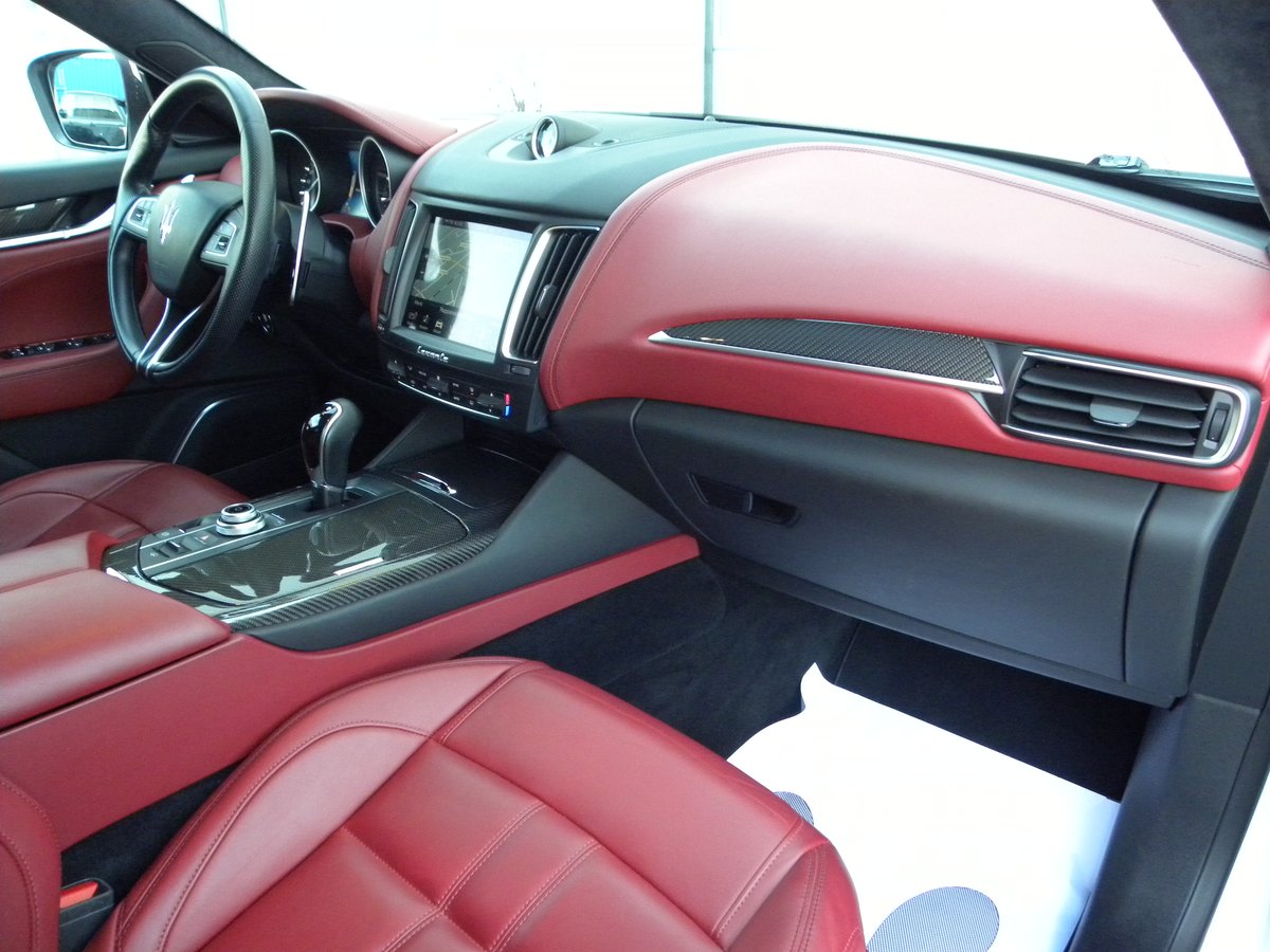 MASERATI Levante S 3.0 V6 GranSport Automatica, Benzin, Occasion / Gebraucht, Automatik - 6