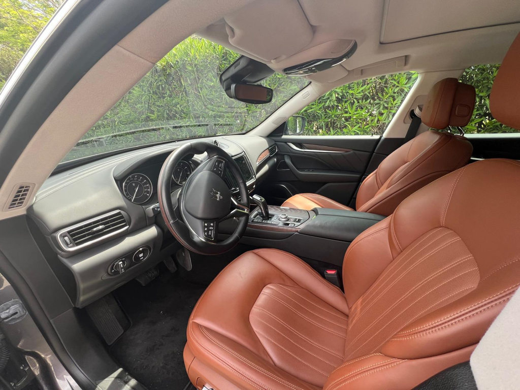 MASERATI Levante 3.0 V6 Modena Ultima, Essence, Occasion / Utilisé, Automatique - 4