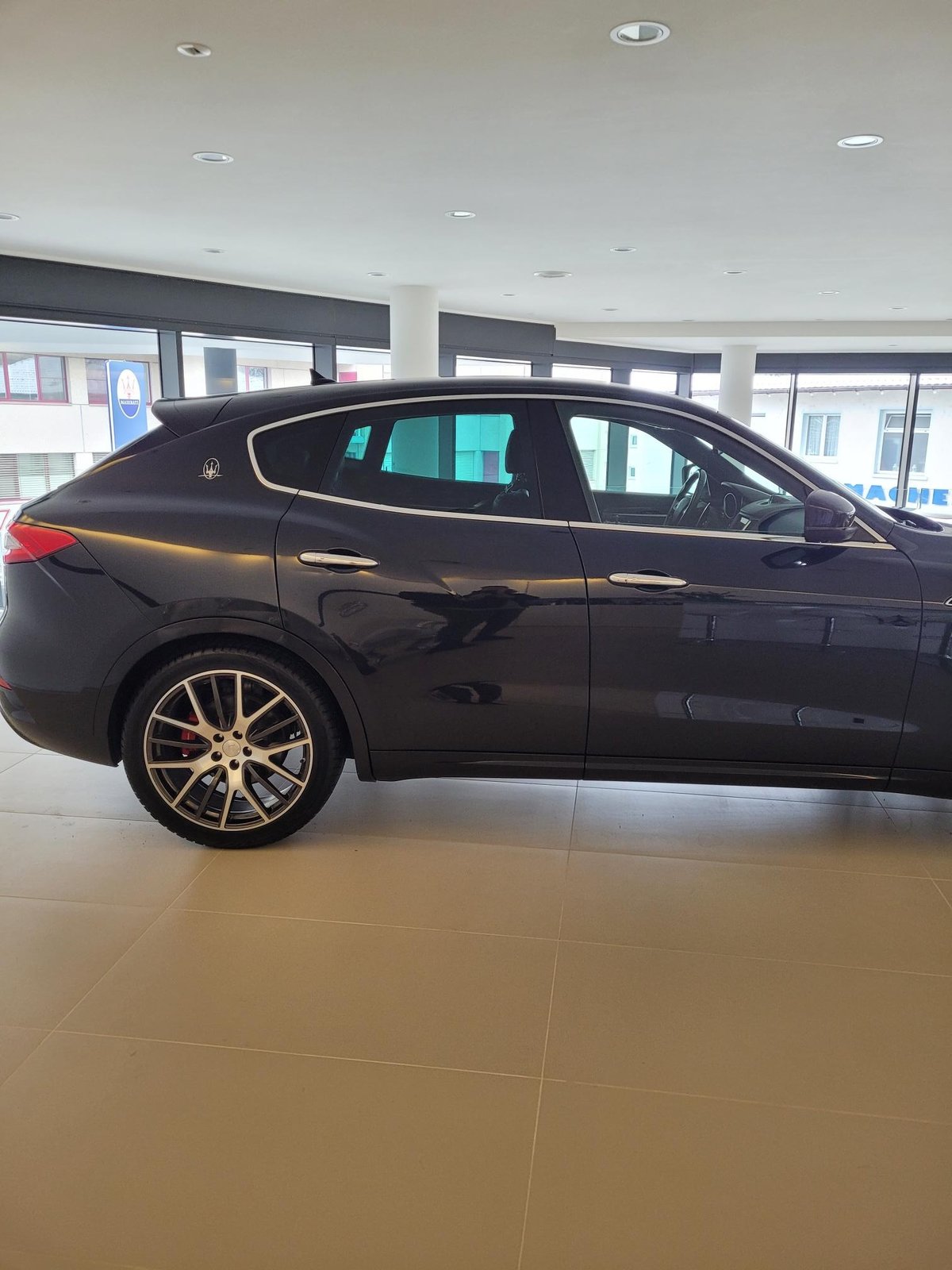 MASERATI Levante D 3.0 V6 Automatica, Diesel, Occasion / Gebraucht, Automatik - 3