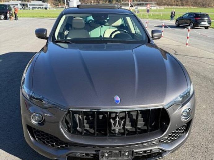 MASERATI Levante 3.0 V6 S, Petrol, Second hand / Used, Automatic