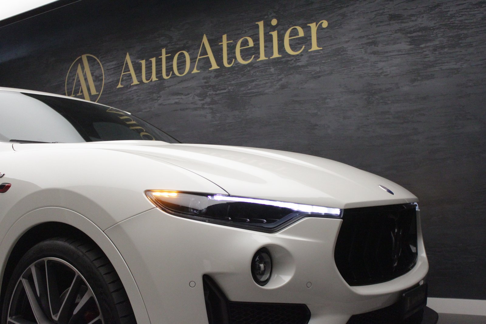 MASERATI Levante 3.8 V8 Trofeo Q4 Automatica, Petrol, Second hand / Used, Automatic - 6