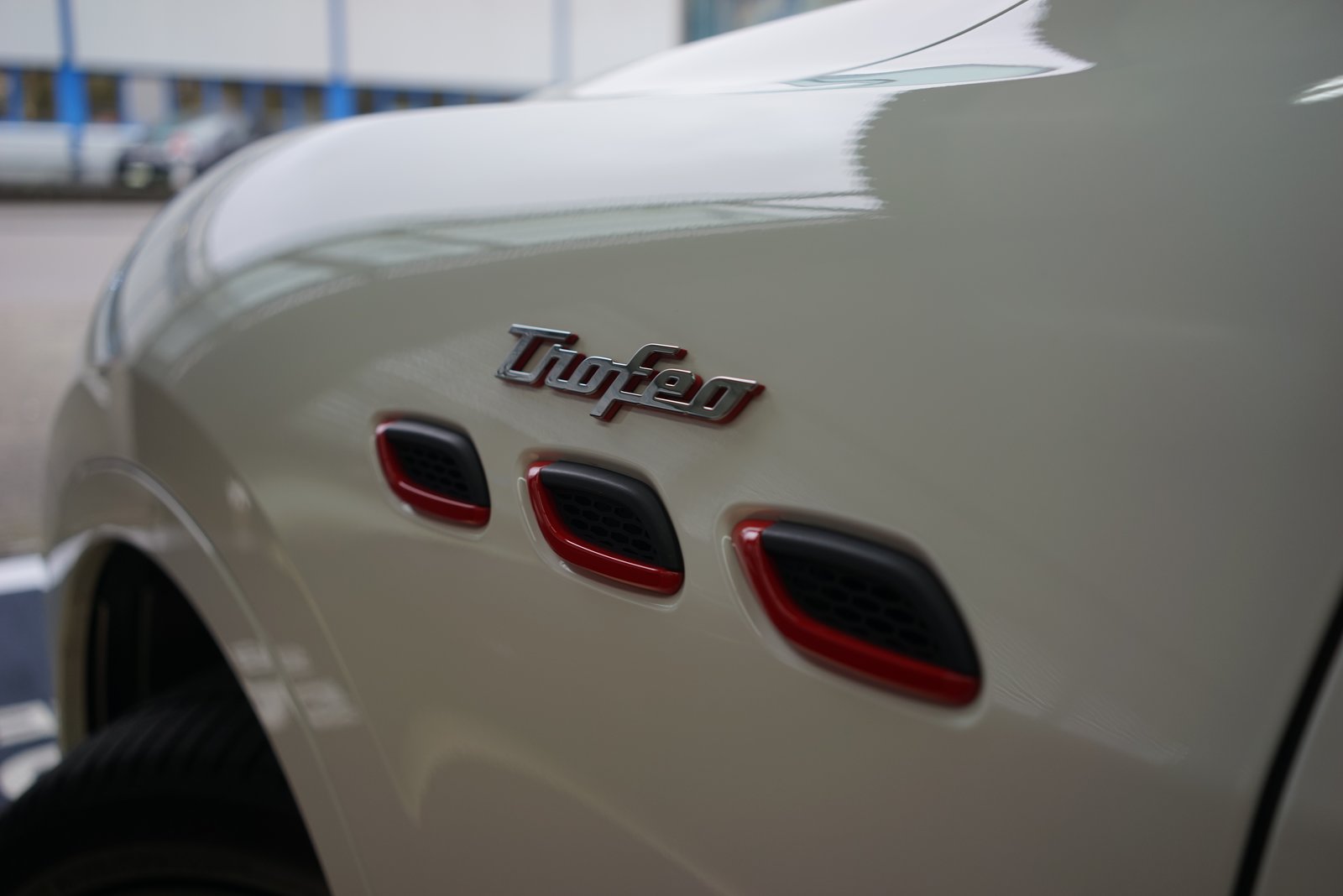 MASERATI Levante 3.8 V8 Trofeo Q4 Automatica, Benzina, Occasioni / Usate, Automatico - 5