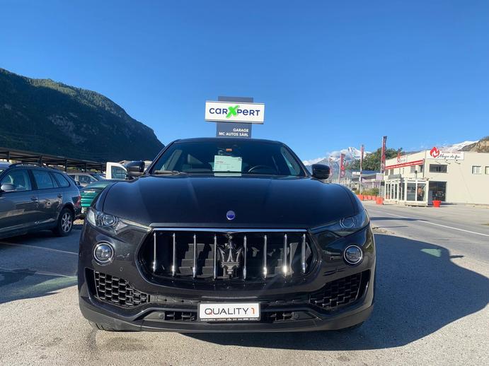 MASERATI Levante S 3.0 V6 Automatica, Benzin, Occasion / Gebraucht, Automatik