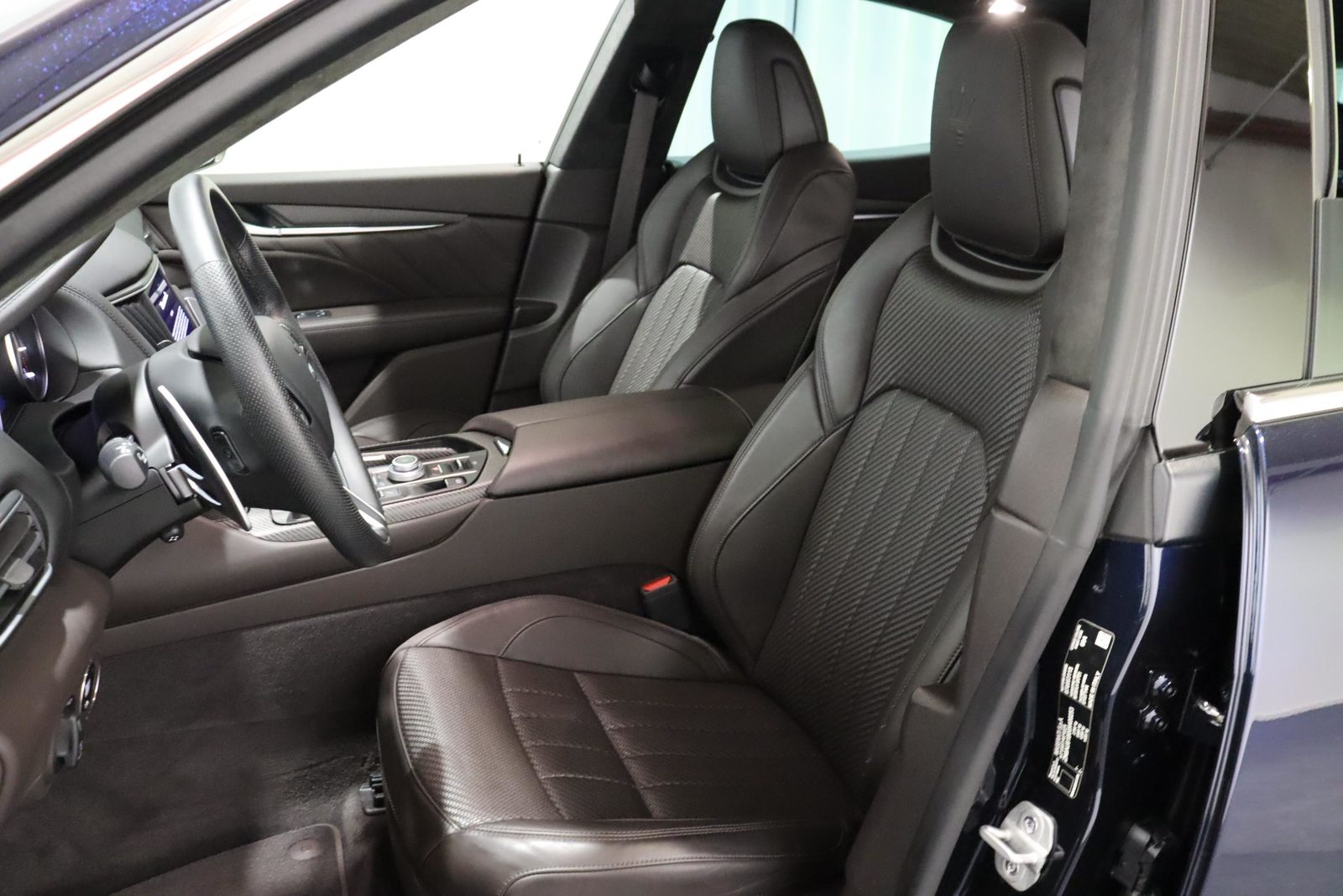 MASERATI Levante 2.0 Hybrid GT, Mild-Hybrid Petrol/Electric, Second hand / Used, Automatic - 7