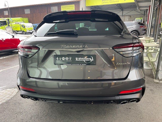 MASERATI LEVANTE Modena Ultima, Petrol, New car, Automatic - 5
