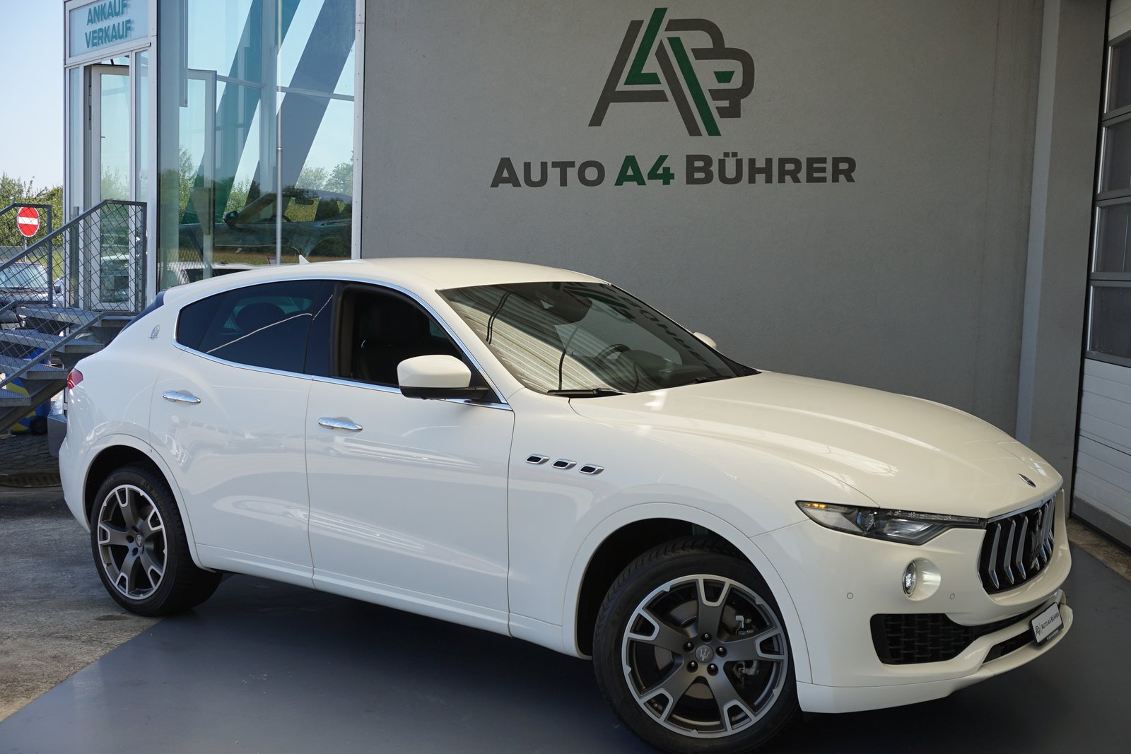 MASERATI Levante Diesel 3.0 V6 4WD 275PS nur 25`000 km!!, Diesel, Occasion / Gebraucht, Automat - 2