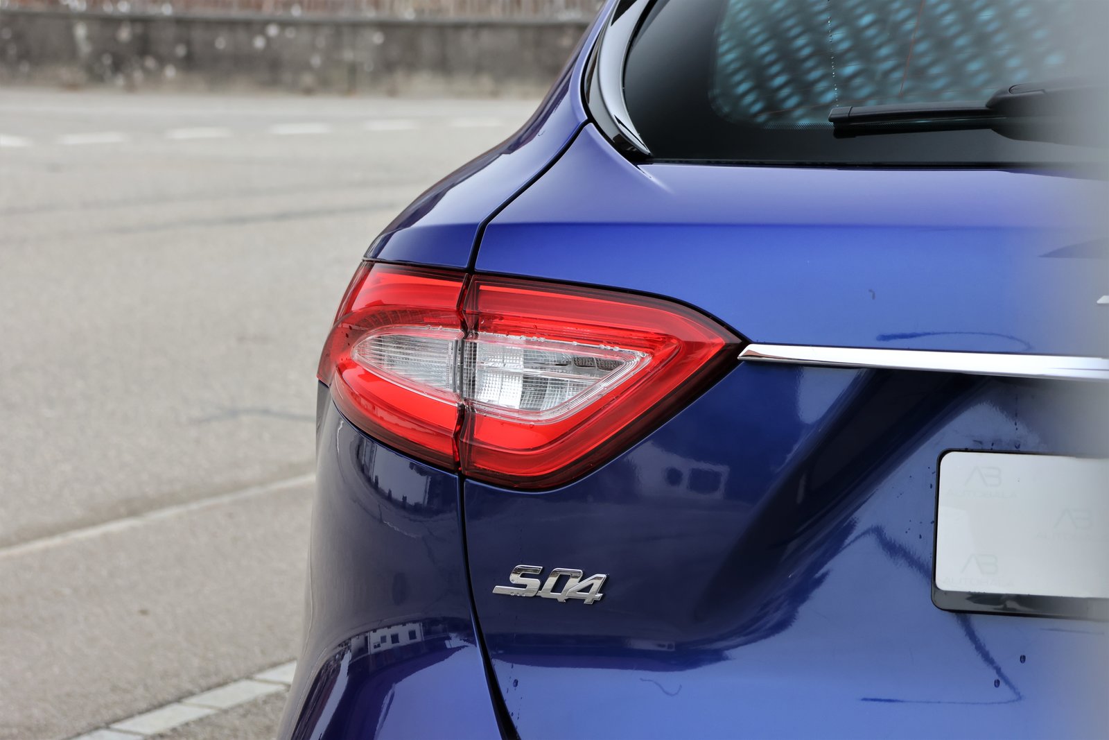 MASERATI Levante S 3.0V6 GranSport Automatica (CH) 430PS, Petrol, Second hand / Used, Automatic - 5