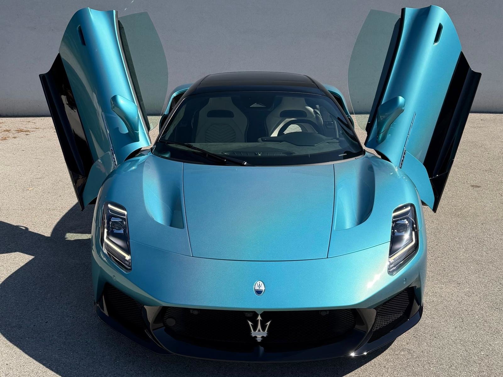 MASERATI MC PURA CIELO, Benzin, Neuwagen, Automatik - 6