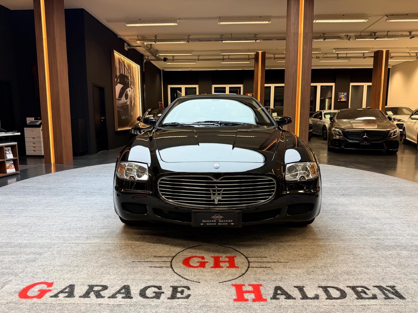 MASERATI Quattroporte 4.2 V8, Petrol, Second hand / Used, Manual - 2