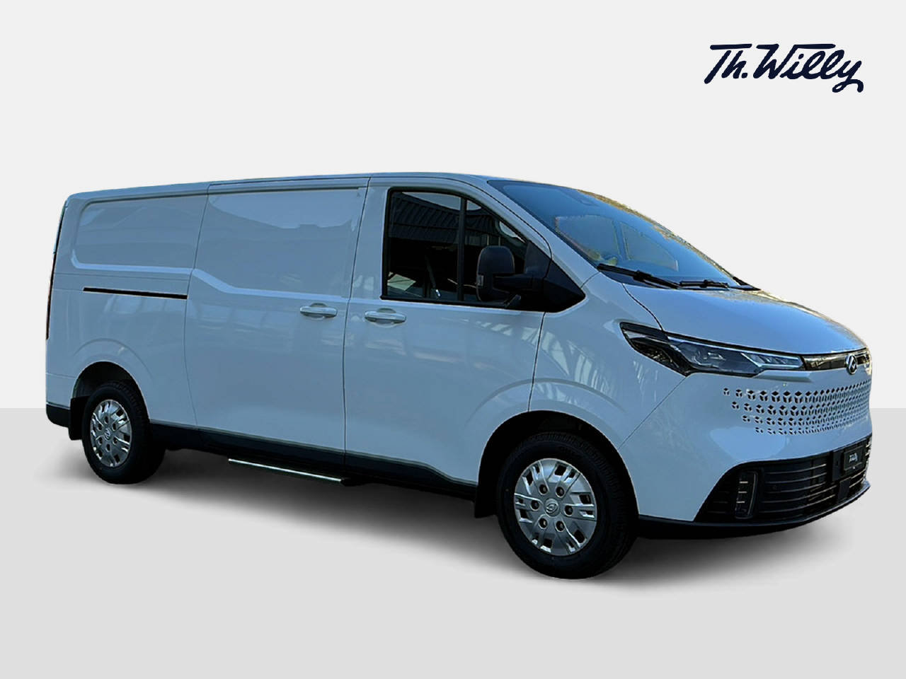 MAXUS Deliver 7 Kaw. L2H1 2.0 TD Base, Diesel, New car, Manual - 7