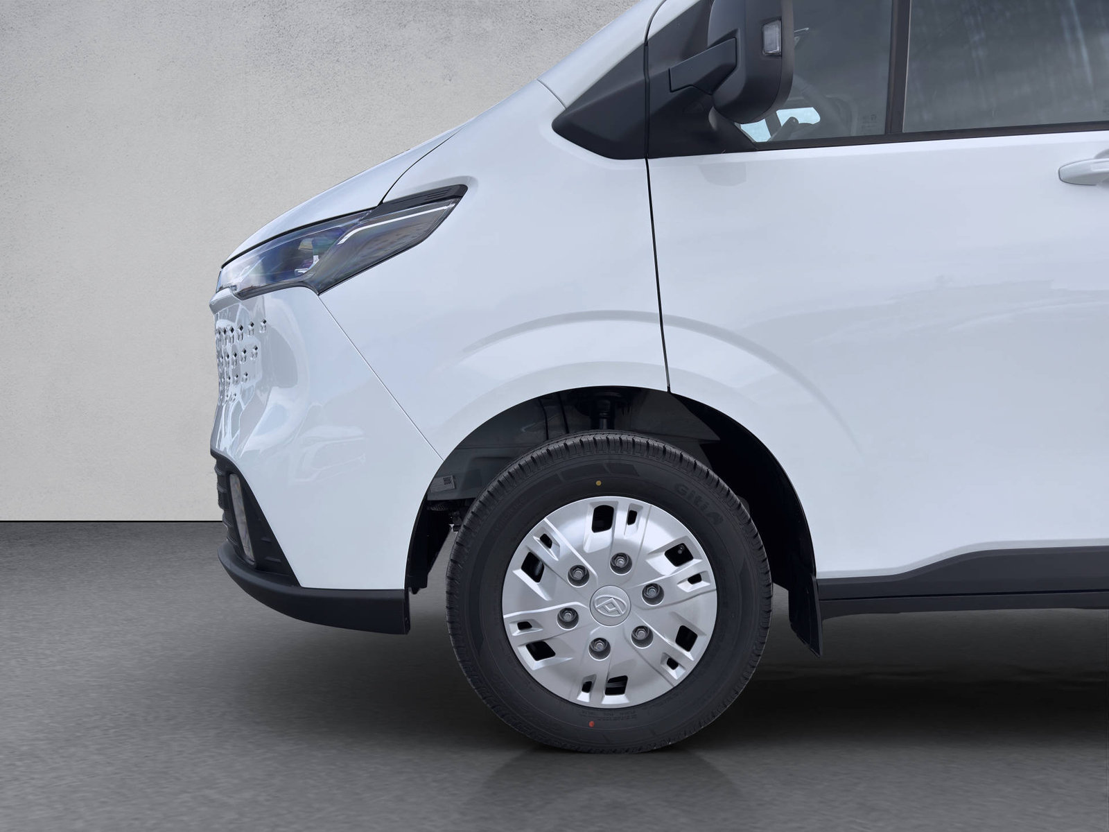 MAXUS Deliver 7 Kaw. L1H1 2.0 TD Base, Diesel, New car, Manual - 4