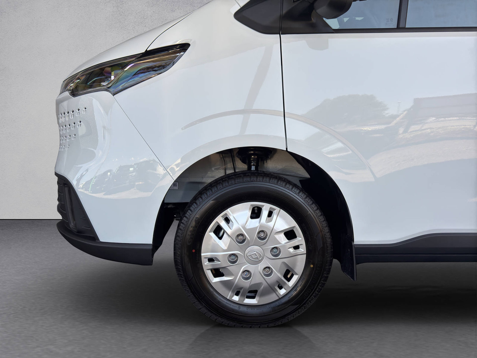MAXUS Deliver 7 Kaw. L1H1 2.0 TD Base, Diesel, New car, Manual - 4
