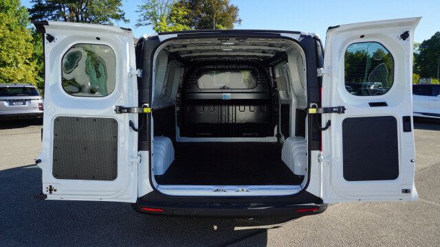 MAXUS Deliver 7 2.0D L1, Voiture nouvelle, Manuelle - 7