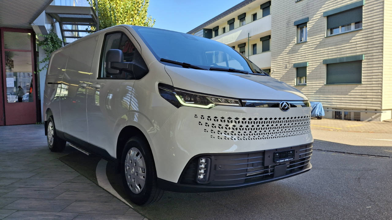 MAXUS Deliver 7 Kaw. L2H1 2.0 TD Base, Diesel, Voiture de démonstration, Manuelle - 3