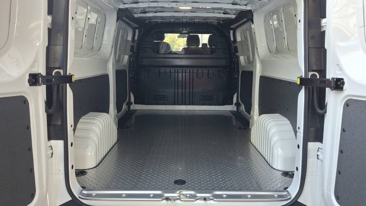 MAXUS Deliver 7 Kaw. L2H1 2.0 TD Base, Diesel, Voiture de démonstration, Manuelle - 7