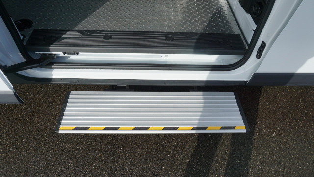 MAXUS Deliver 7 2.0D L2, Auto dimostrativa, Manuale - 7