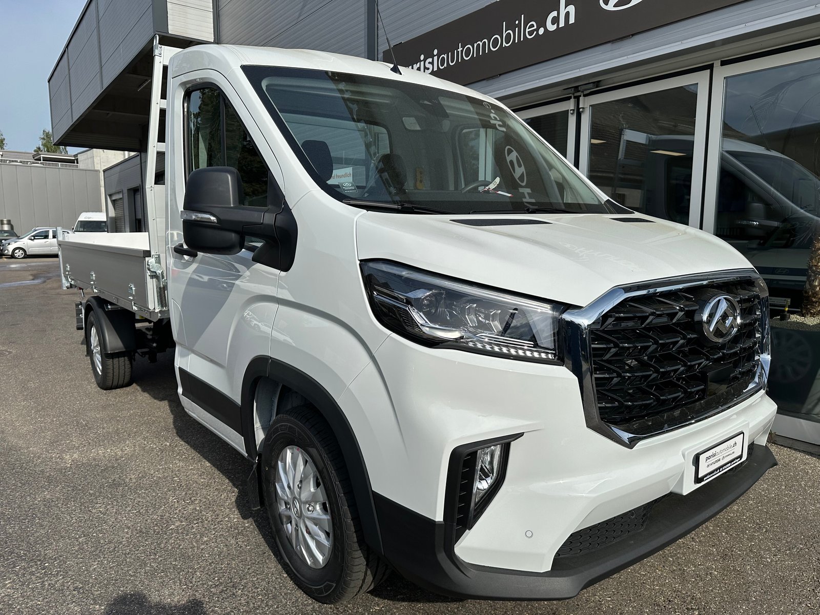 MAXUS Deliver 9 3-Seiten Kipper L3