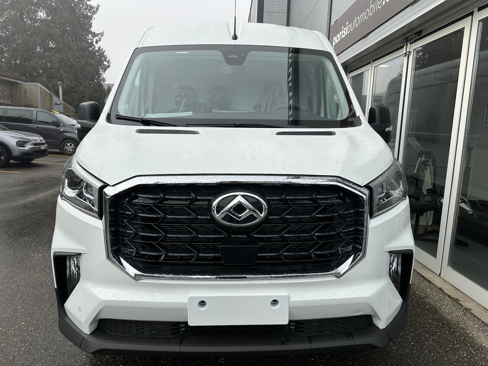 MAXUS Deliver 9 2.0D L3H2 FWD Comfort, Diesel, New car, Manual - 2