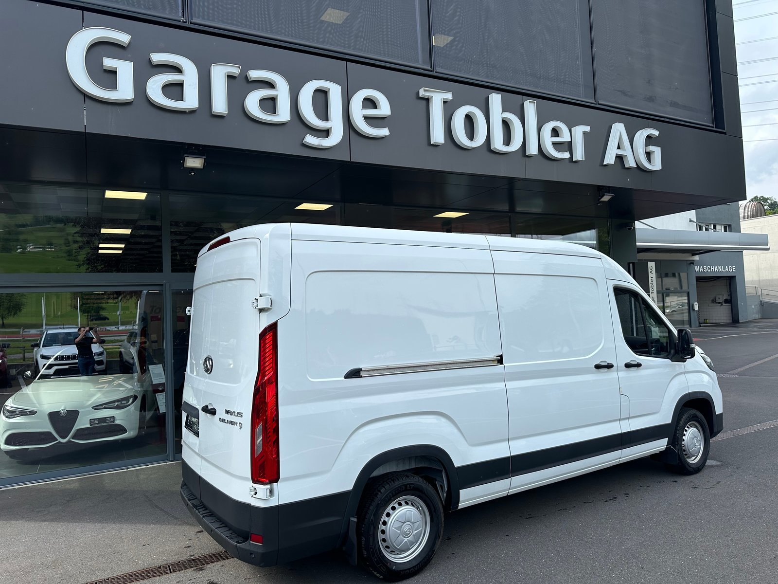 MAXUS Deliver 9 2.0D L3H2 FWD Base, Diesel, New car, Manual - 3