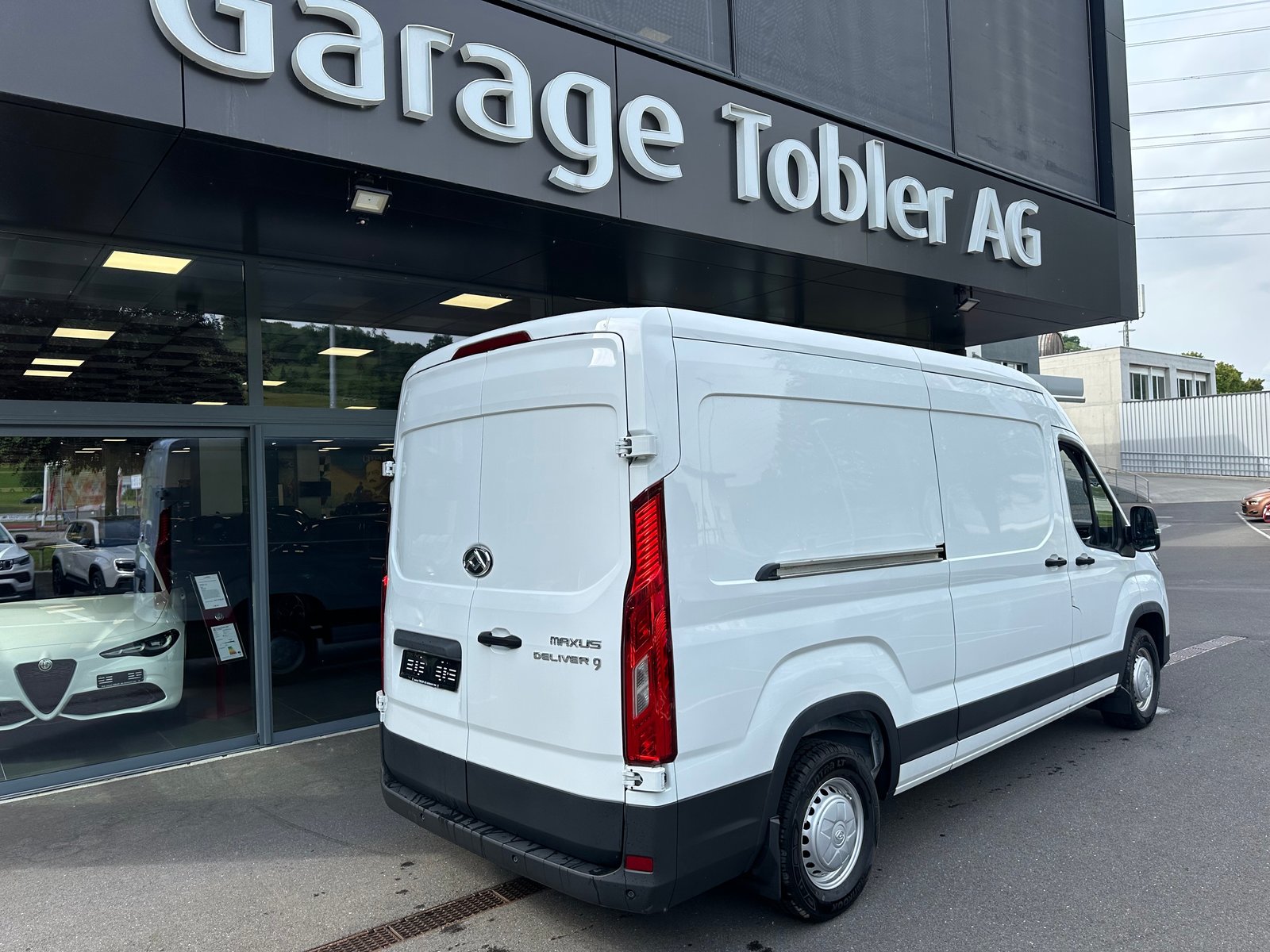 MAXUS Deliver 9 2.0D L3H2 FWD Base, Diesel, New car, Manual - 4