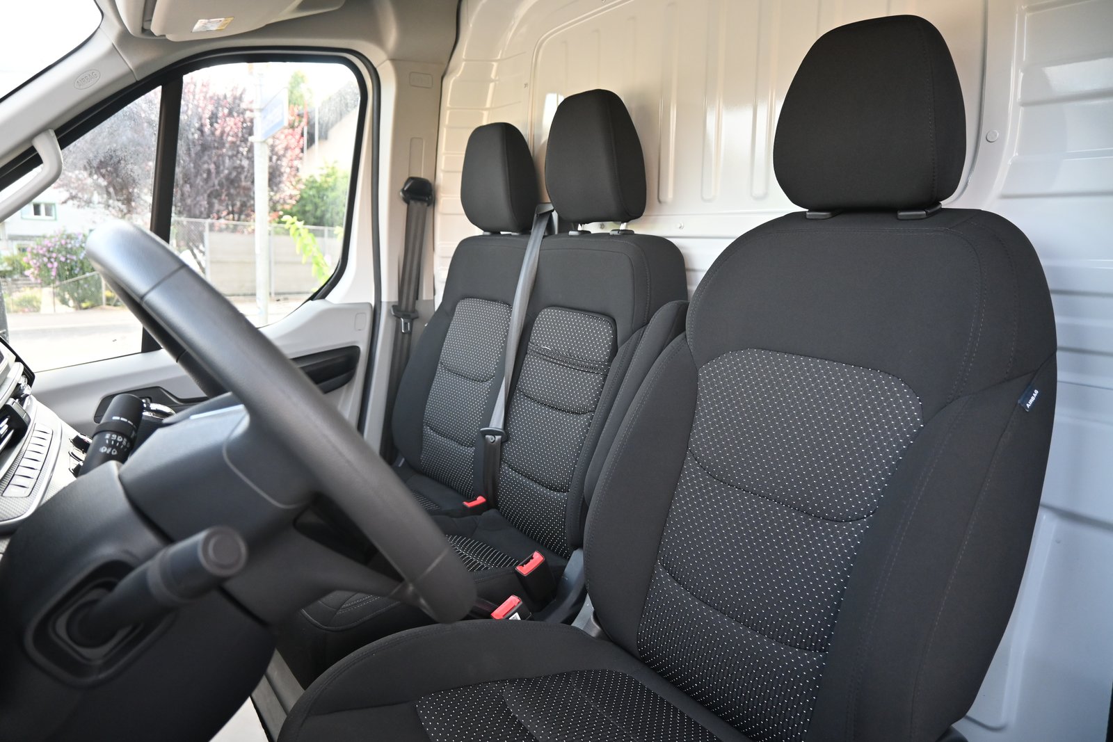 MAXUS Deliver 9 2.0D L3H2 FWD Base, Diesel, Occasion / Gebraucht, Handschaltung - 7