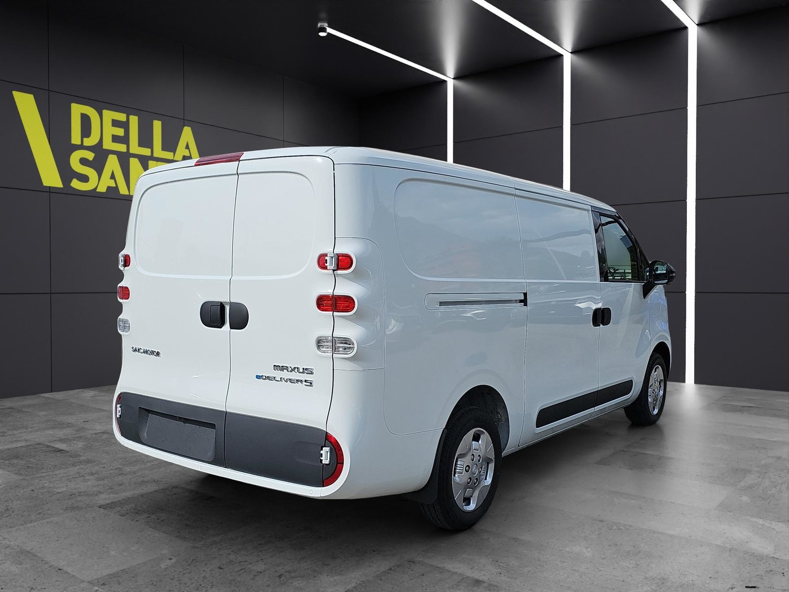 MAXUS eDeliver 5 Kaw. E-Motor 64kWh, Electric, Ex-demonstrator, Automatic - 5