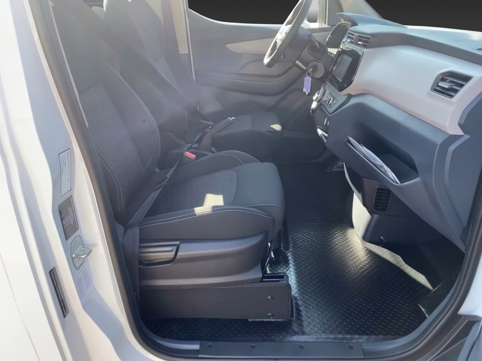 MAXUS eDELIVER 3 50kWh Brücke, Électrique, Voiture nouvelle, Automatique - 7
